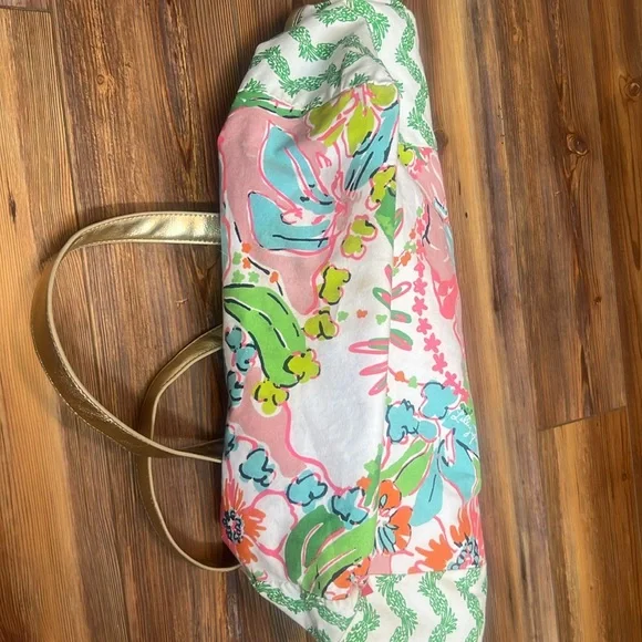 Lilly Pulitzer tote - Picture 3 of 5